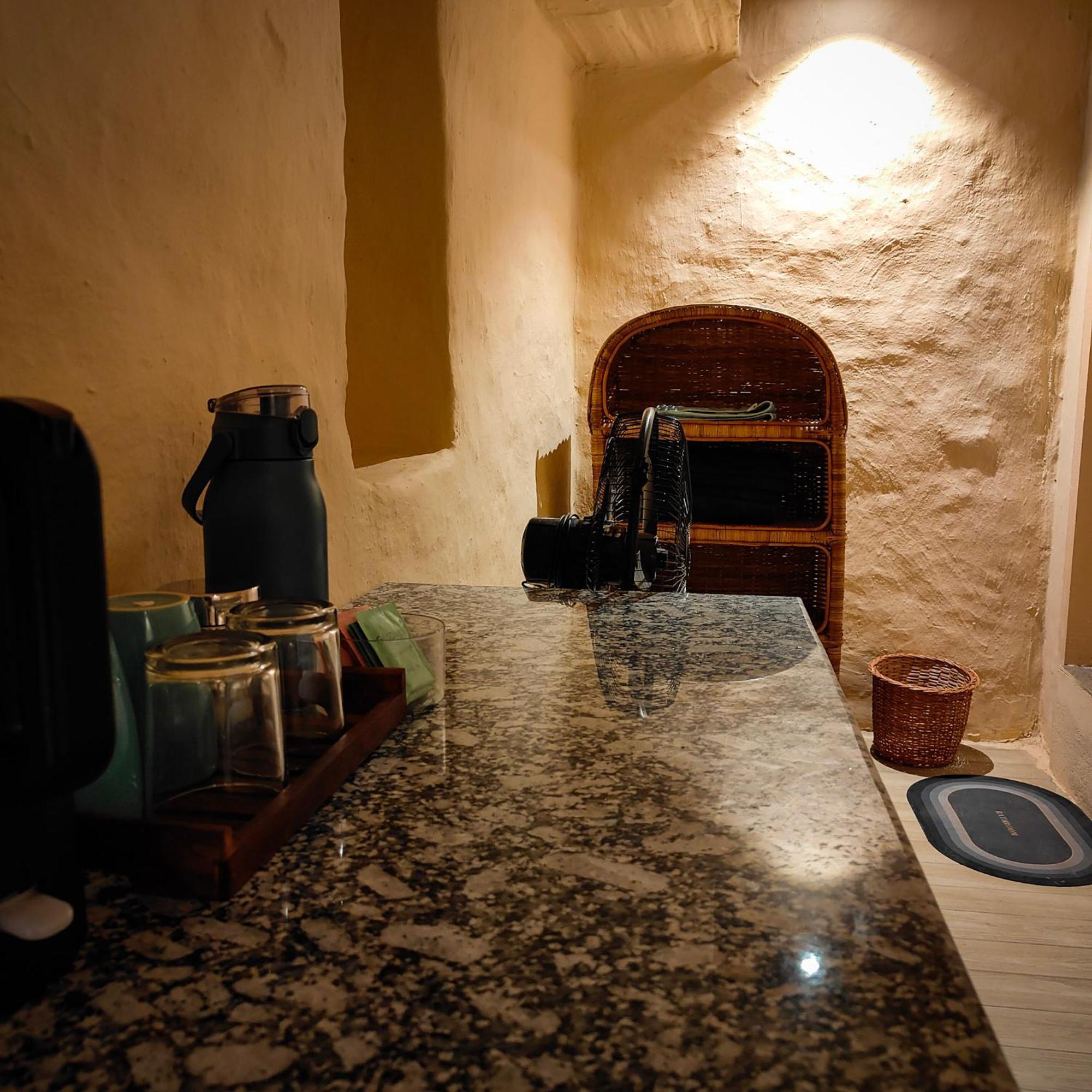 Cafe Buransh Villa Sari Luaran gambar